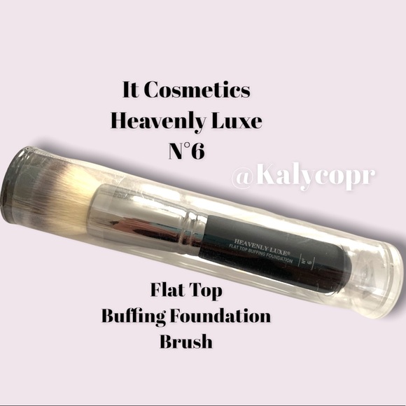 It Cosmetics Heavenly Luxe Brush N°6 - Picture 2 of 3